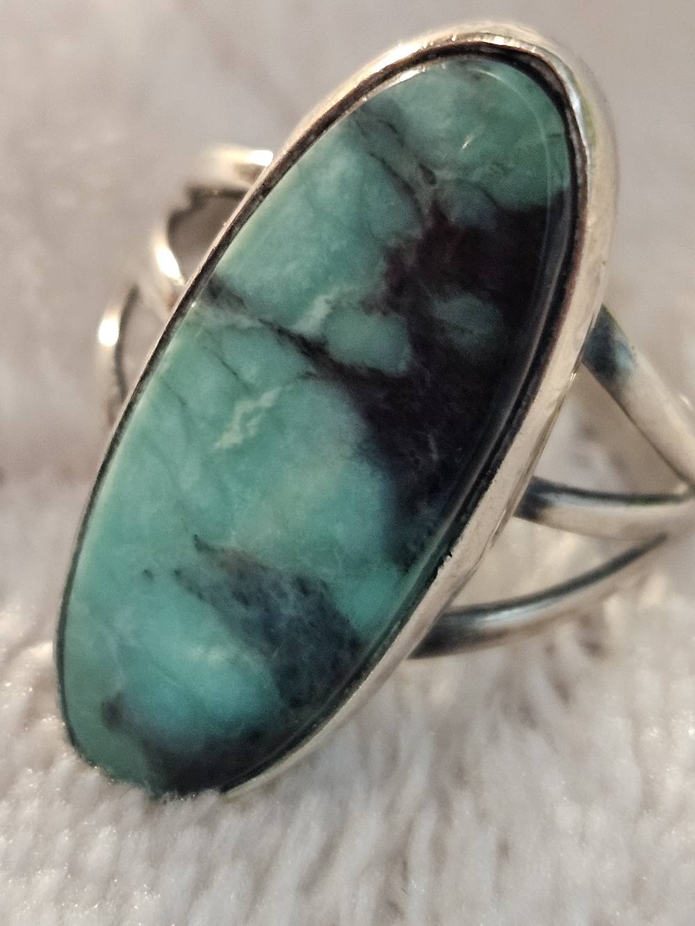 Turquoise Oval Stone Sterling Silver Ring
